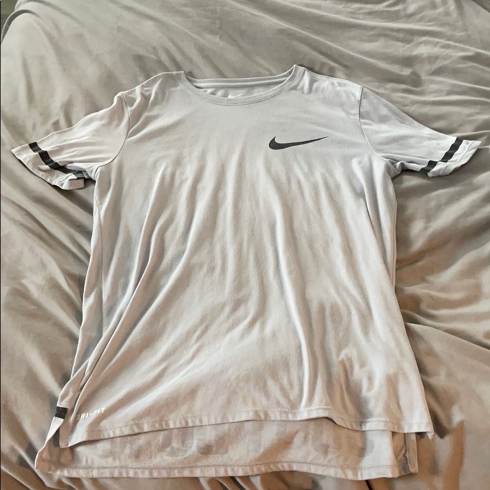 Mens Nike Tshirt